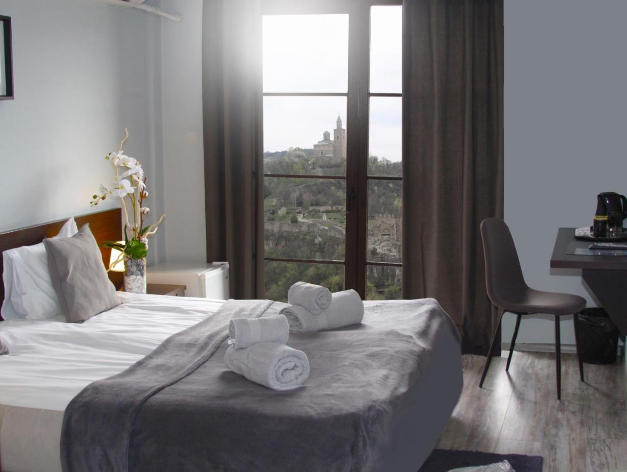 Hotel The Hill Veliko Tărnovo Esterno foto