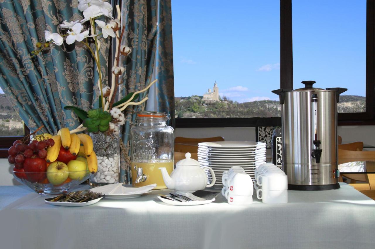 Hotel The Hill Veliko Tărnovo Esterno foto