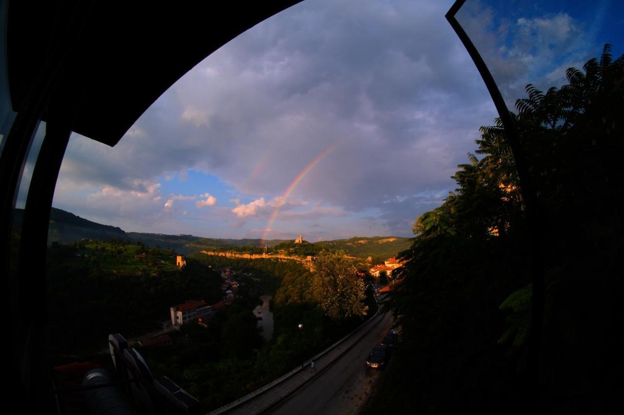 Hotel The Hill Veliko Tărnovo Esterno foto